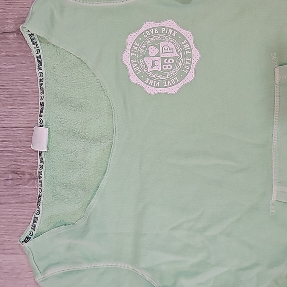 Love Pink Victoria Secrets Medium Top - Picture 3 of 5